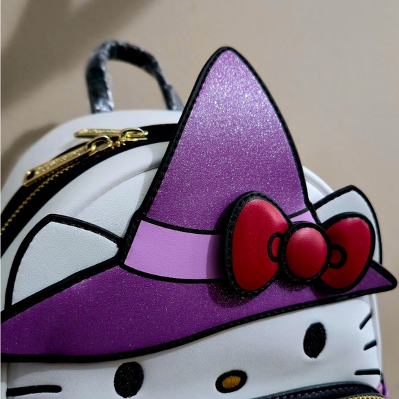 Loungefly Sanrio Halloween Witch HELLO KITTY NWT Hard Tag - Picture 3 of 7